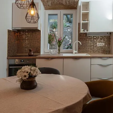 Apartment Antea Sinj